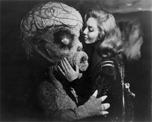 La Nave de Los Monstruous (1960)