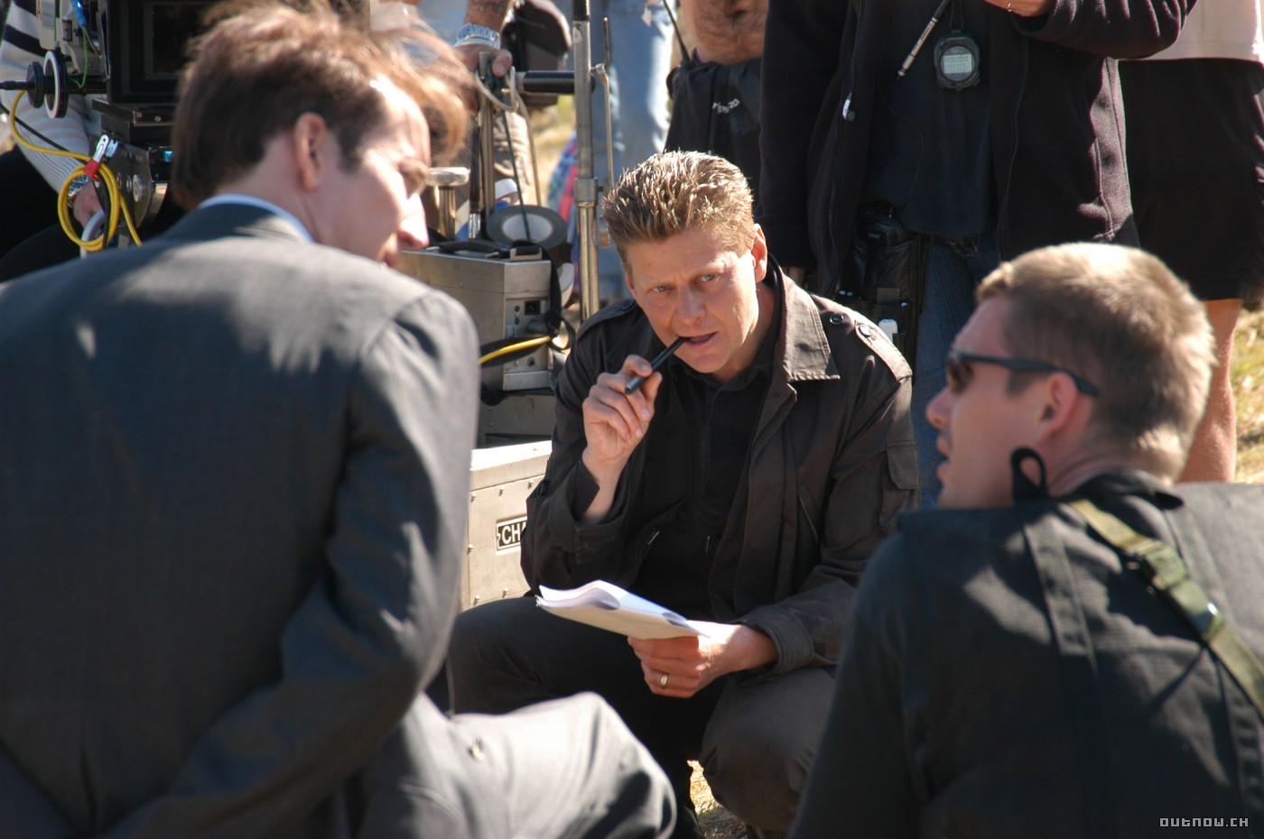 Talentueux scénariste et réalisateur, auquel on doit notamment "Bienvenue à Gattaca", "Truman Show" et "S1mOne", Andrew Niccol va diriger pour Strike Entertainment" I'M Mortal", un film de SF se déroulant dans un proche futur  (voir ci-dessous)