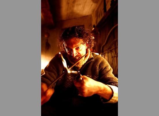 Après "Harry, un ami qui vous veut du bien" et "Lemming", le réalisateur d'origine allemande Dominik Moll vient enfin de commencer le tournage du thriller de suspense gothique, "Le Moine" (suite ci-dessous)