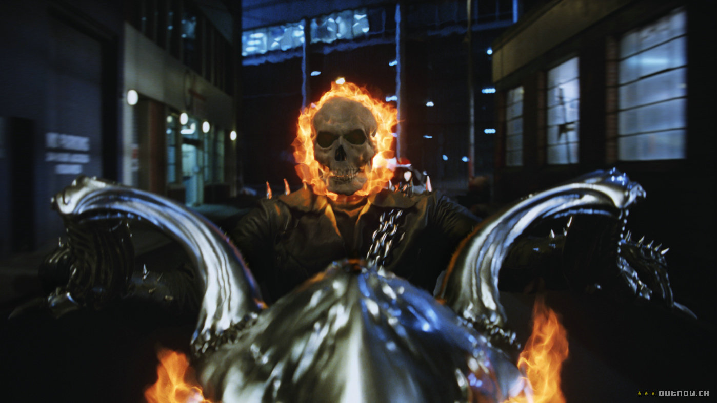 Comme prévu, la Columbia prépare une suite au "Ghost Rider" qu'avait réalisé Mark Steven Johnson voici trois ans (voir ci-dessous)