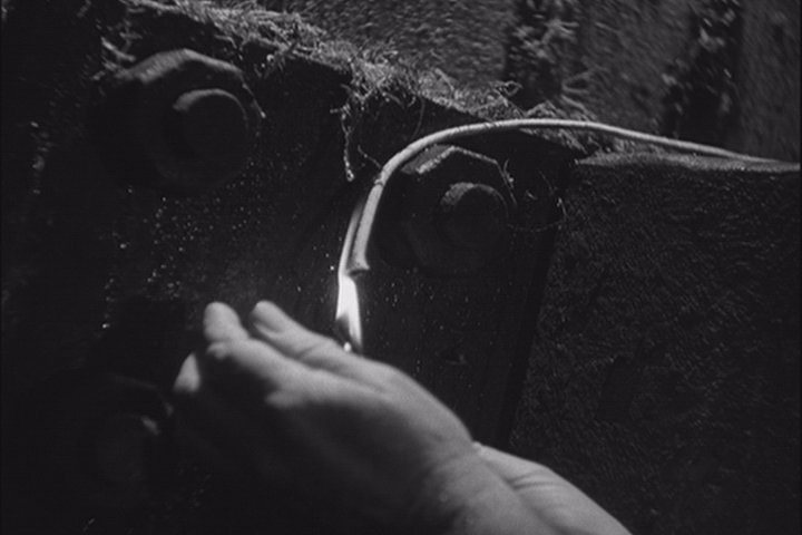 FRANKENSTEIN RENCONTRE LE LOUP-GAROU