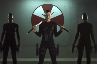 Plutôt que de nous livrer encore une séquelle, Screen Gems aurait décidé que le prochain chapitre de leur saga "Resident Evil" serait une préquelle au film original de 2002 (voir ci-dessous)