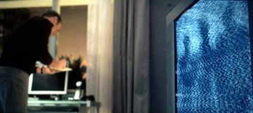 Auteur en 2005 du scénario de "La voix des morts", l'Anglais Niall Johnson prépare "The Called", récit surnaturel dont le tournage aura lieu à Londres au printemps... (voir suite ci-dessous)