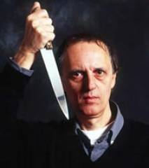 Dario Argento revient à la télévision avec "La quatrième dimension", une mini-série  de 4 épisodes produite cette année par la RAI, qui sera diffusée en prime time.