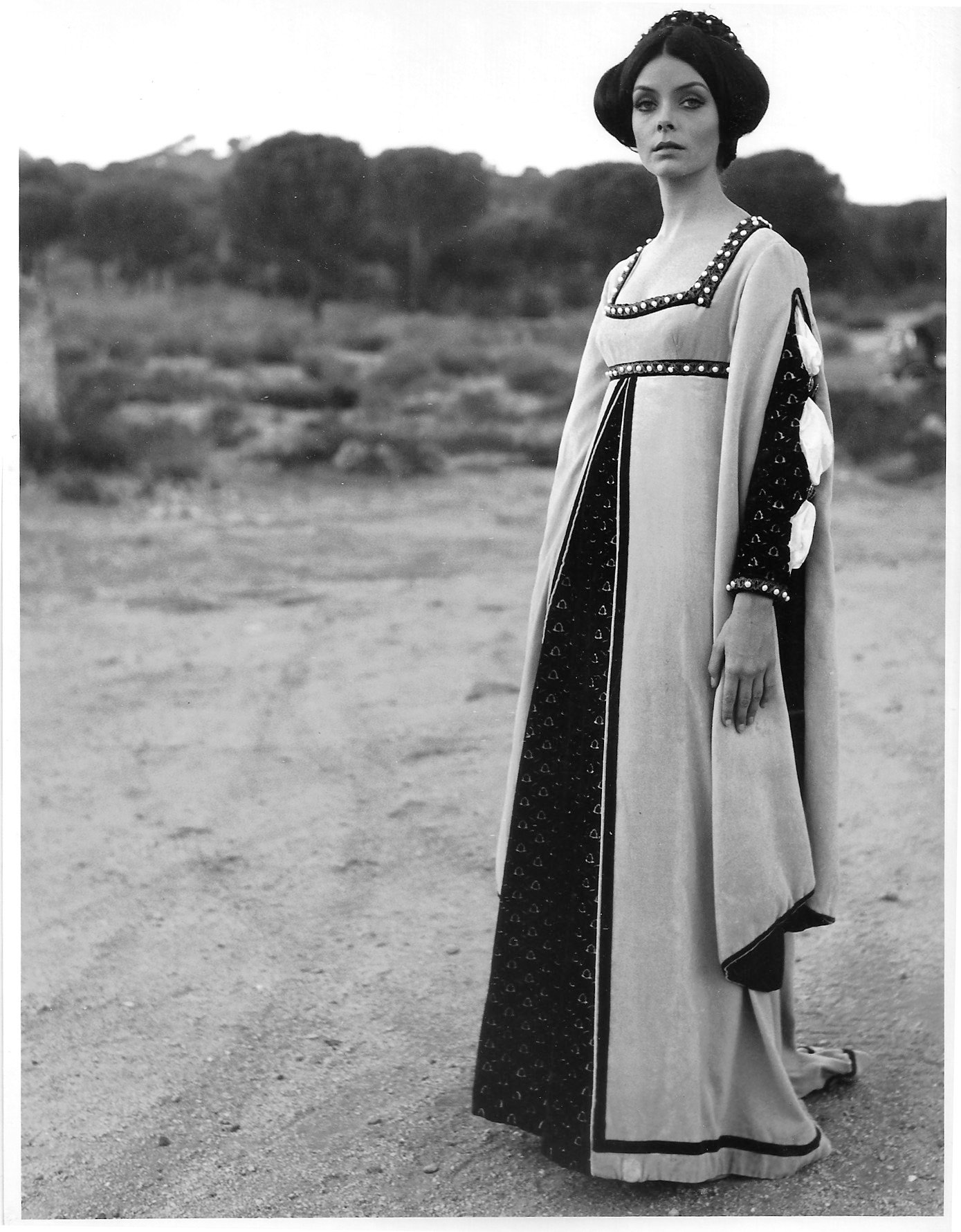 Patty Shepard dans "La noche de Walpurgis" de León Klimovsky