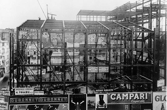 1932 : naissance du Grand Rex à Paris....