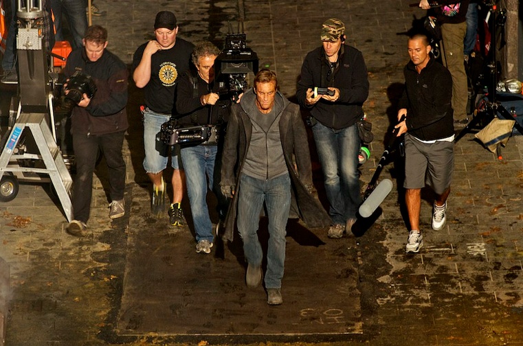 Aaron Eckhart ("The Dark Knight") dans "I, Frankenstein", en tournage en Austrralie sous la direction de Stuart Beattle, d'après un scénario de Kevin Grevioux.