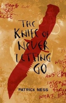 Suite au triomphe de "Hunger Games", Lionsgate a confié au scénariste Charlie Kaufman le soin d'adapter le premier tome de la trilogie pour jeunes adultes "Chaos Walking" (voir ci-dessous)