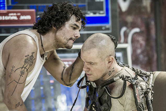 Dans "Elysium" du sud-africain Neill Blomkamp ("District 9")(sortie : le 14 août 2013 en France) et qui se situe en 2159, il existe deux catégories de personnes : les très riches, vivant dans une station spatiale immaculée, Elysium....
