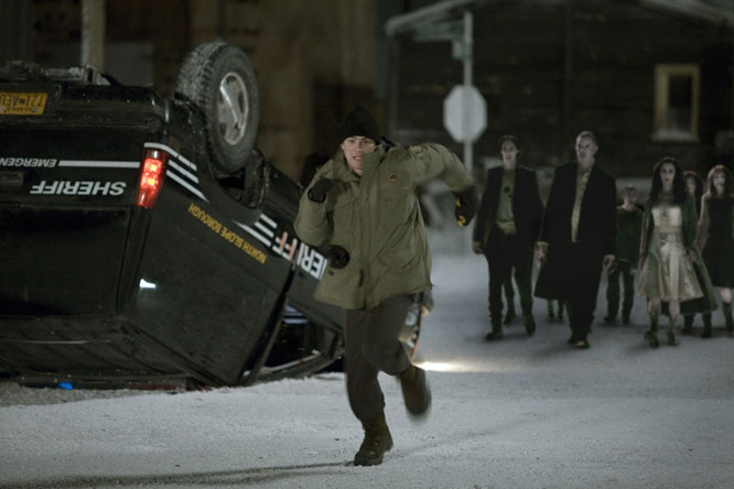 30 DAYS OF NIGHT
