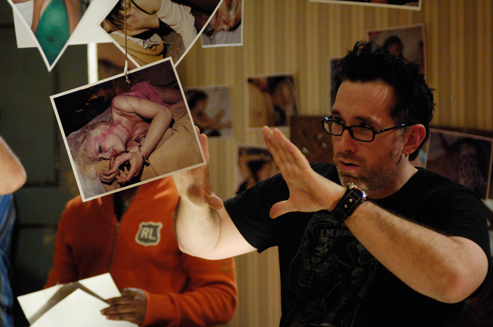 Darren Lynn Bousman ("Saw" 2, 3 et 4, Repo ! The Genetic Opera, Mother's Day) va tourner "Apex," un film d'action et de science-fiction horrifique indépendant (voir ci-dessous)