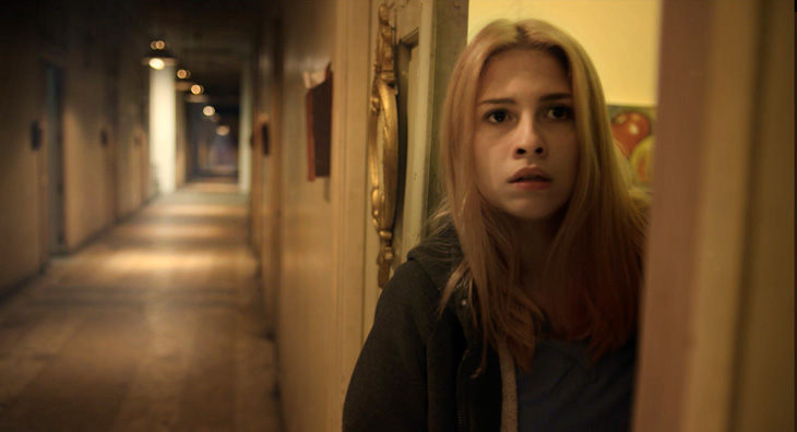 Une jeune femme assassinée se réveille dans un hopital psychiatrique dans ABOMINATION, en postproduction… (voir ci-dessous)