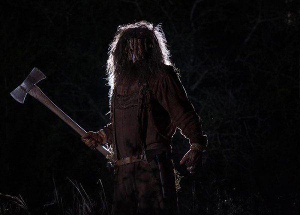Une nouvelle icône de l’horreur est née : LUMBERJACK MAN ! (voir ci-dessous)