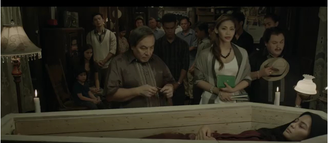 Un nouveau vampire movie made in Philippines : RESUREKSYON !  (voir ci-dessous)