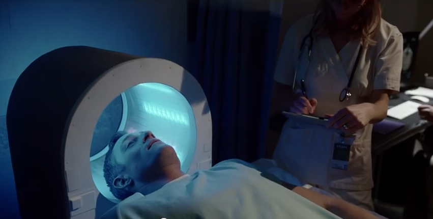 L’ancien associé de Roland Emmerich, le Canadien Peter Winther, réalise son premier long-métrage, PAINKILLER, un thriller de SF et d’action…. (voir ci-dessous)