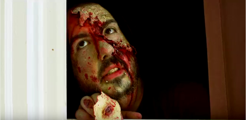 Les requins s’attaquent aux demeures isolées dans HOUSE SHARK…. (voir ci-dessous)