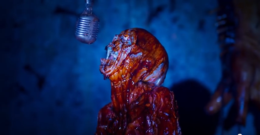 DEATH HOUSE, version horrifique de « The Expendables», est en postproduction pour une sortie en 2017….