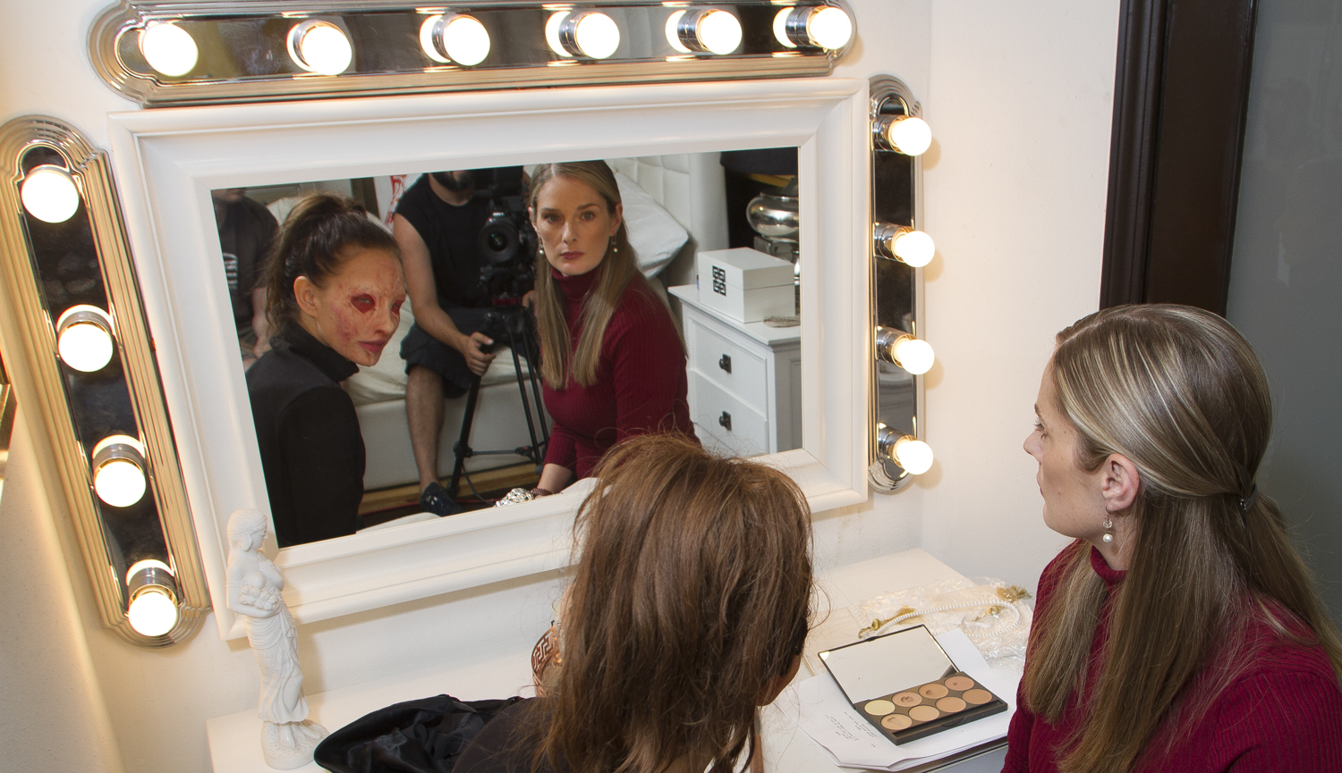 THE CLEANING LADY : une femme de ménage défigurée suscitant la terreur…