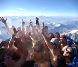 Matt Moore, ancien exécutif de New Line, produit pour la MGM "Hot Tub Time Machine", une comédie fantastique (voir ci-dessous)