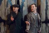 Brad Pitt en Moriarty dans le second "Sherlock Holmes" avec Robert Downey Jr (suite ci-dessous)
